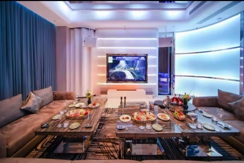 湖州国潮酒吧招聘,浙江湖州酒吧招聘接待员/可兼职